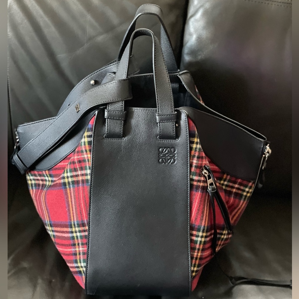 Loewe Hammock Medium (Discontinued) black / Tartan bag
